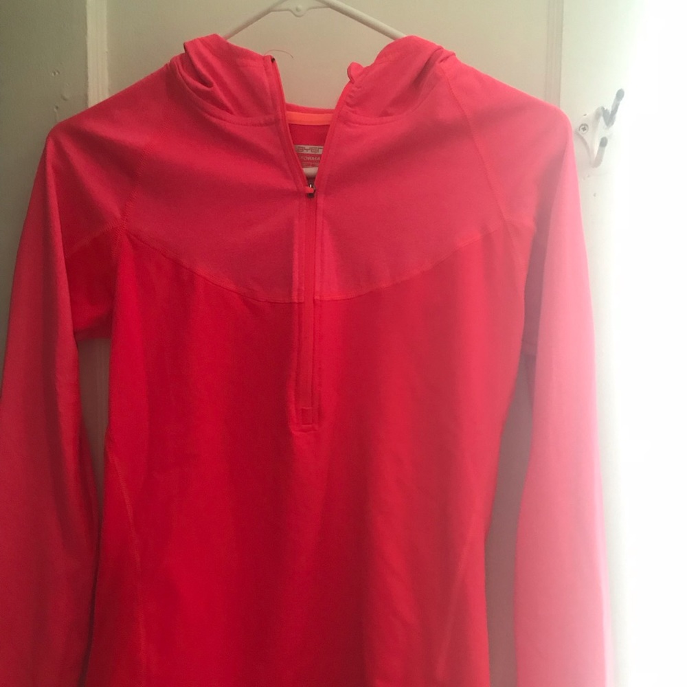 Performance work out top